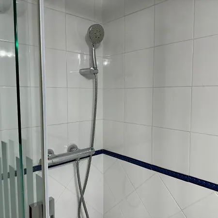 Lägenhet Buen Pastor Con Parking Gratuito *